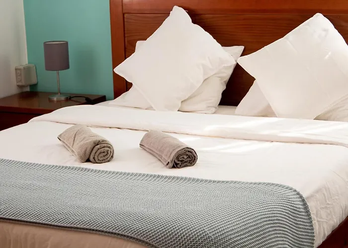 Baleal Guesthouse בליאל