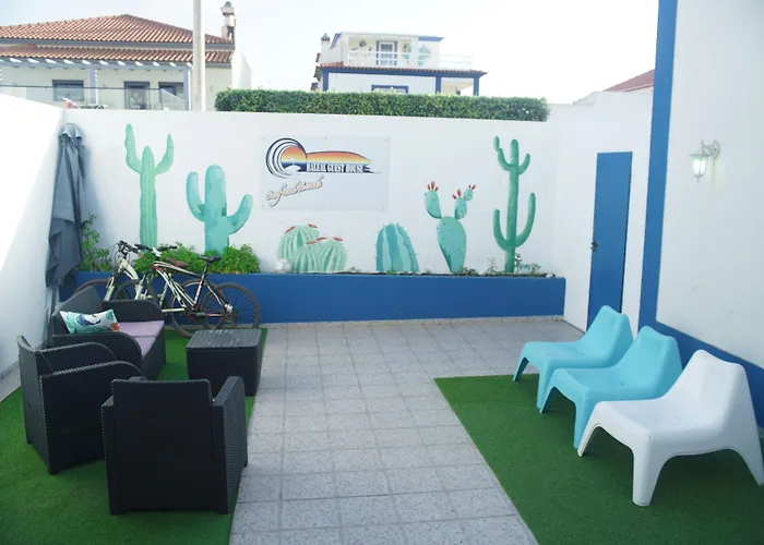 Baleal Guesthouse - Yoga Included Гостевой дом Балеал